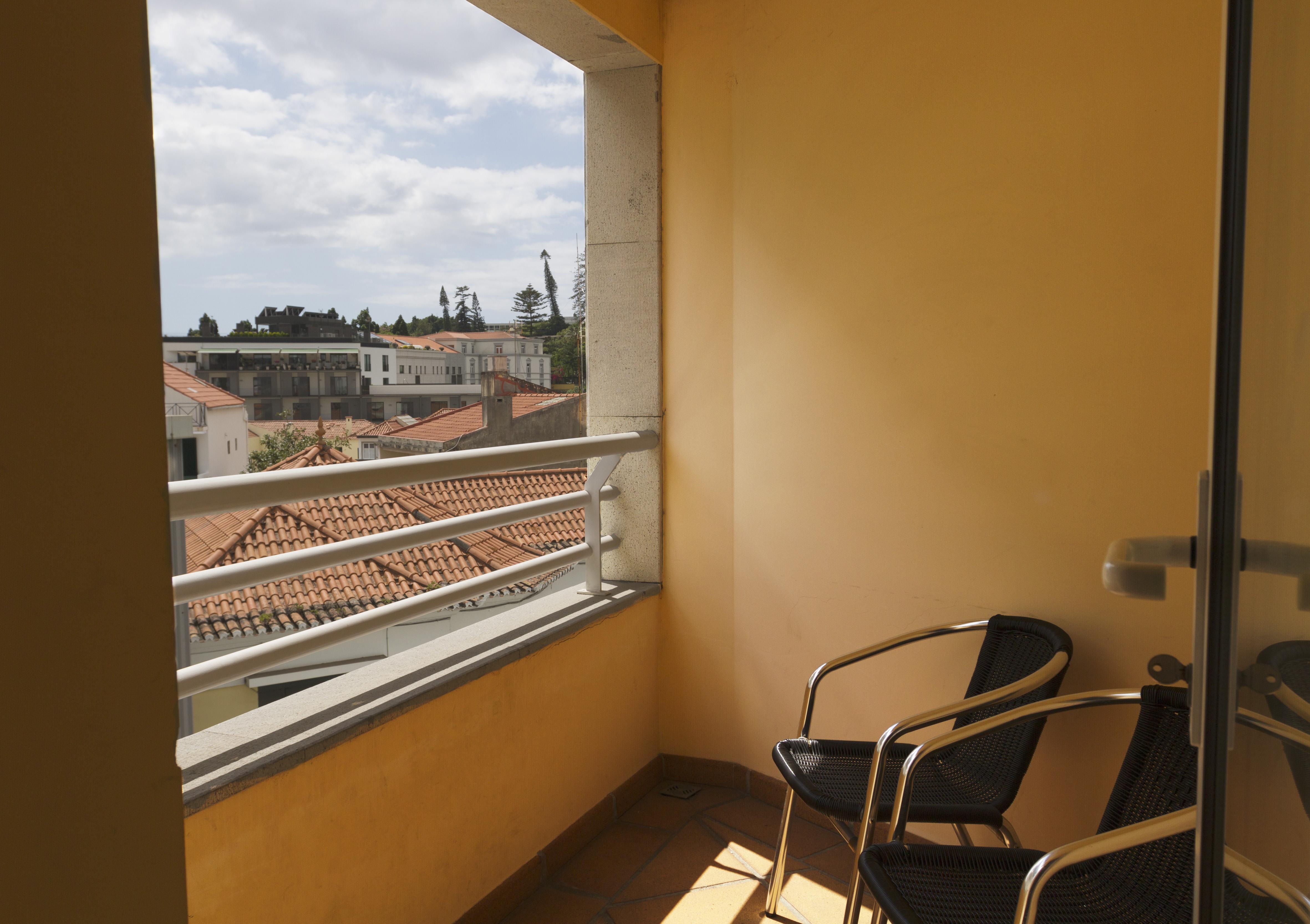 Apartamentos Turisticos Atlantida Funchal  Exterior photo