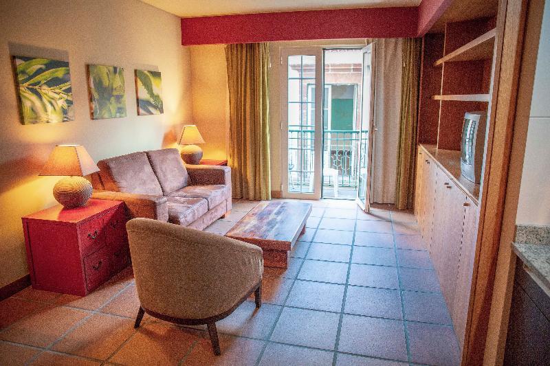 Apartamentos Turisticos Atlantida Funchal  Exterior photo
